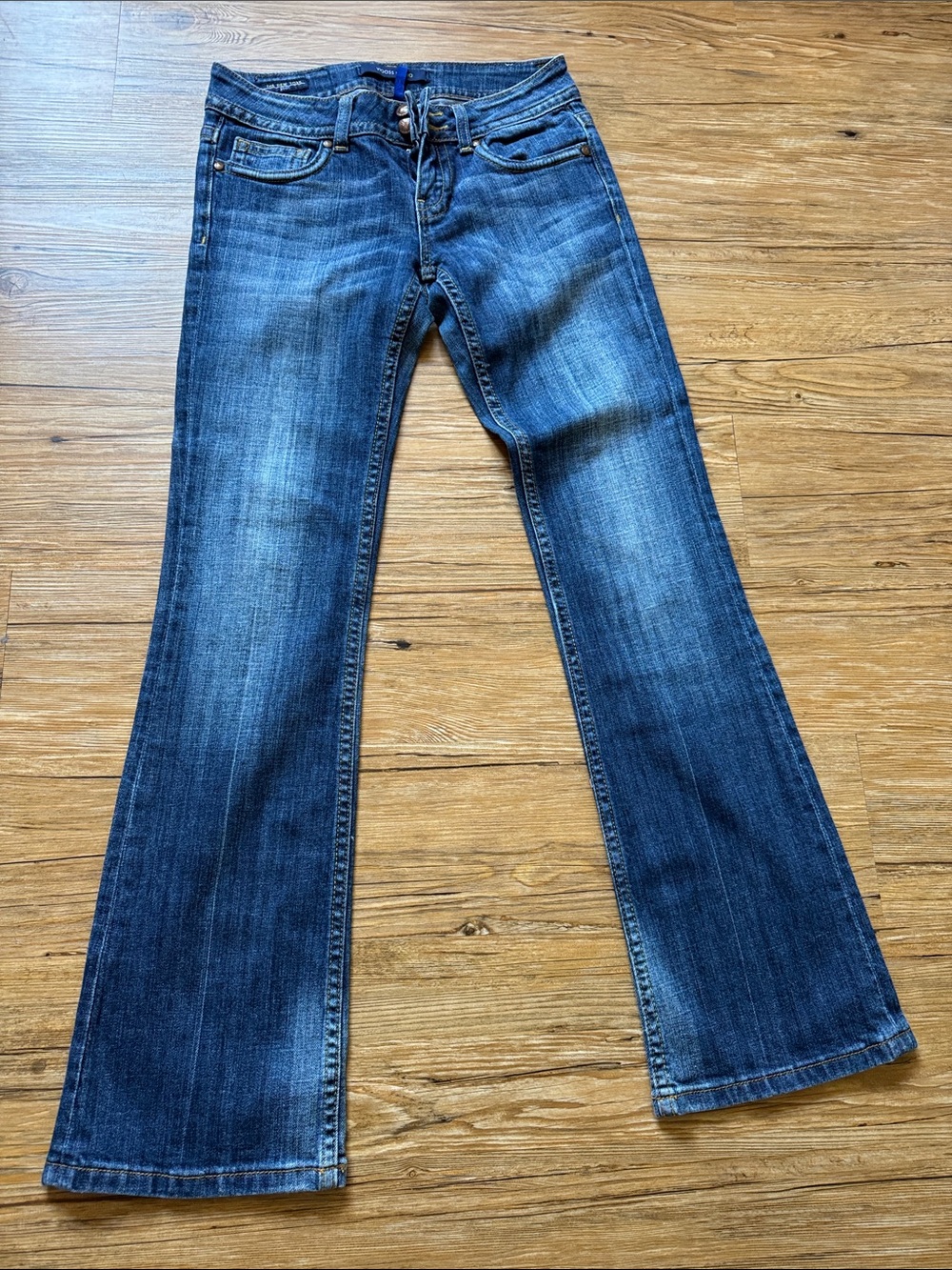 Vigoss, The New York boot, size 27 (3/4) Women's Dark Blue Bootcut Jeans.